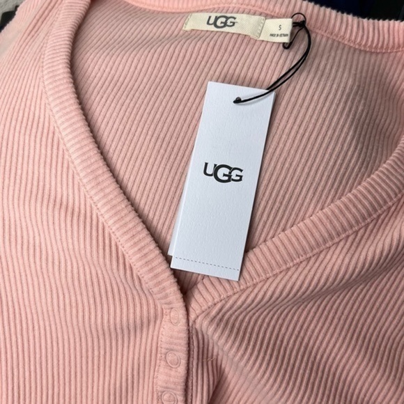 UGG Maxwell Pullover in Soft Kiss, size S NWT - Picture 2 of 5